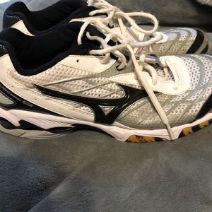 Mizuno Wave Lightening Volleyball Shoes
